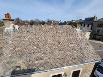 Réfection d'une toiture de maison à Canet de Salars janvier 2023